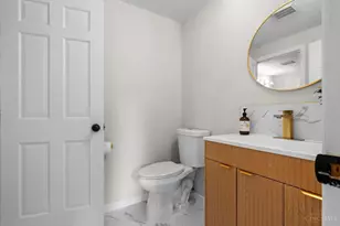 2717 N Kings Arms Cir, Centerville, OH 45440 - Photo 29