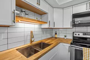 2717 N Kings Arms Cir, Centerville, OH 45440 - Photo 15