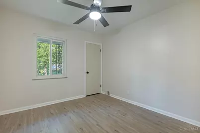 2803 Westbrook Drive, Cincinnati, OH 45211 - Photo 13