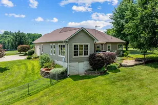 310 Lookout View Dr, West Union, OH 45693 - Photo 3