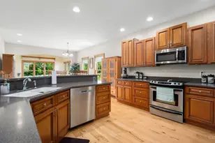 310 Lookout View Dr, West Union, OH 45693 - Photo 9
