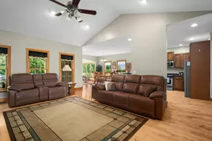310 Lookout View Dr, West Union, OH 45693 - Photo 5