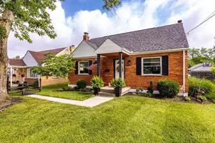 1472 Foxwood Dr, Cincinnati, OH 45231 - Photo 33