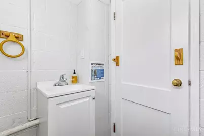 1472 Foxwood Drive, Cincinnati, OH 45231 - Photo 27