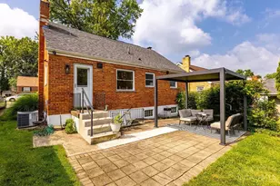 1472 Foxwood Dr, Cincinnati, OH 45231 - Photo 35