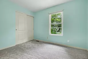 7279 Rolling Meadows Dr, West Chester, OH 45069 - Photo 13