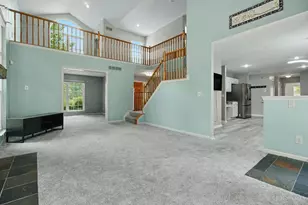 7279 Rolling Meadows Dr, West Chester, OH 45069 - Photo 3