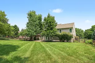7279 Rolling Meadows Dr, West Chester, OH 45069 - Photo 15