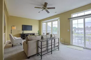 3886 Arbor Green Dr, Union Township, OH 45255 - Photo 7