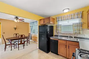 4801 Narcissus Ct, Delhi Township, OH 45238 - Photo 7