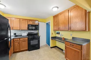 4801 Narcissus Ct, Delhi Township, OH 45238 - Photo 9