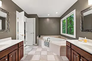 866 Miami Ridge Dr, Miami Township, OH 45140 - Photo 25