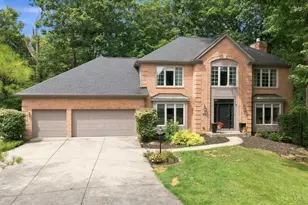 866 Miami Ridge Dr, Miami Township, OH 45140 - Photo 1