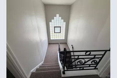 5855 Lathrop Place, Cincinnati, OH 45224 - Photo 11