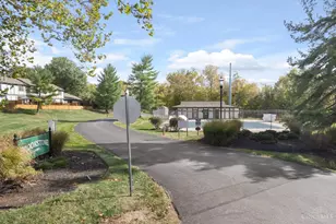 455 Dartmouth Cir, Union Township, OH 45244 - Photo 13