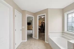 7490 Susan Springs Dr, West Chester, OH 45069 - Photo 43
