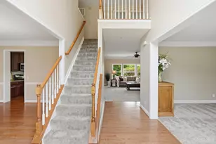 7490 Susan Springs Dr, West Chester, OH 45069 - Photo 9