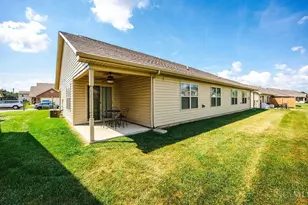 735 Villa Ct, Trenton, OH 45067 - Photo 7