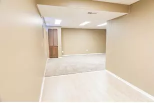 673 Karnak Ct, Delhi Township, OH 45233 - Photo 19