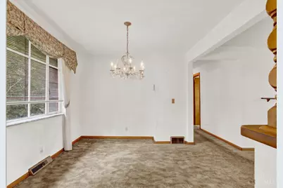 5676 Colonial Drive, Miami Township, OH 45150 - Photo 7
