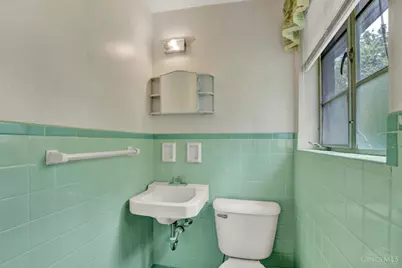 5676 Colonial Drive, Miami Township, OH 45150 - Photo 21