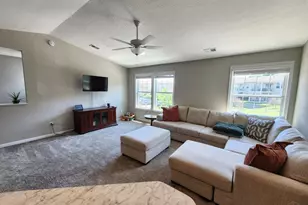 403 River Rdg, Lawrenceburg, IN 47025 - Photo 3
