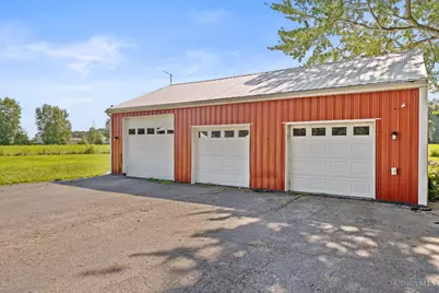 15830 Eastwood Road, Sterling Township, OH 45154 - Photo 5