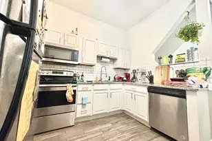 210 Dorsey St, Cincinnati, OH 45202 - Photo 9