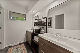 312 Ardon Ln, Wyoming, OH 45215 - Photo 25