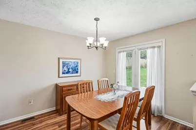 349 Timber Hill Drive, Hamilton, OH 45013 - Photo 9