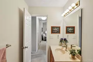 349 Timber Hill Dr, Hamilton, OH 45013 - Photo 23