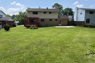 9361 Ranchill Dr, Springfield Township, OH 45231 - Photo 3