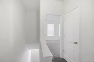 1443 Laurel Park Dr, Cincinnati, OH 45214 - Photo 21