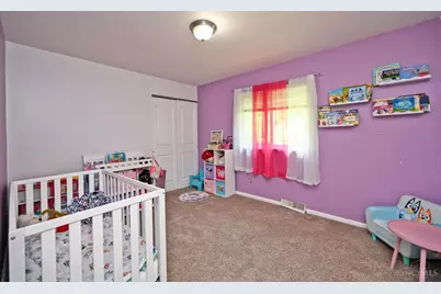 6586 S Oak Knoll Drive, Cincinnati, OH 45224 - Photo 29