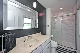 6586 S Oak Knoll Dr, Cincinnati, OH 45224 - Photo 27