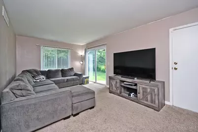 6586 S Oak Knoll Drive, Cincinnati, OH 45224 - Photo 19