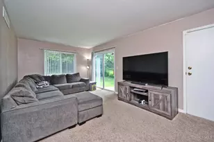 6586 S Oak Knoll Dr, Cincinnati, OH 45224 - Photo 19