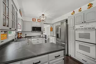 8 Suffolk Ct, Fairfield, OH 45014 - Photo 9