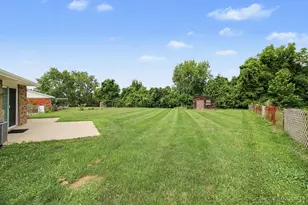 6201 Hollyberry Ln, Fairfield Township, OH 45011 - Photo 19