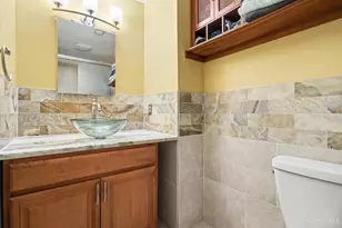 6201 Hollyberry Ln, Fairfield Township, OH 45011 - Photo 13