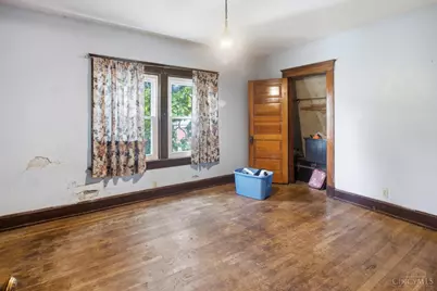 2035 Burnet Avenue, Cincinnati, OH 45219 - Photo 17