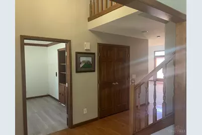 8710 Foxdale Court, West Chester, OH 45069 - Photo 3