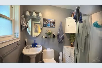 6080 Peachview Dr, Green Township, OH 45247 - Photo 25