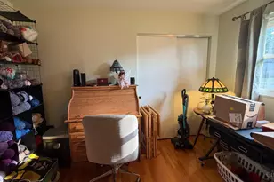 6080 Peachview Dr, Green Township, OH 45247 - Photo 17