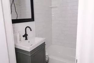 679 Elliott Ave, Arlington Heights, OH 45215 - Photo 17