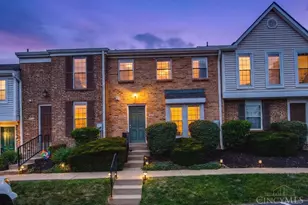 10917 Barrington Ct, Sycamore Township, OH 45242 - Photo 1
