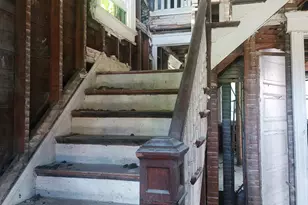 875 Glenwood Ave, Cincinnati, OH 45229 - Photo 3