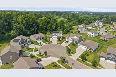 5389 Valley View Drive, Hamilton Township, OH 45152 - Photo 3