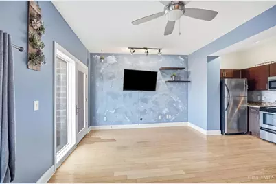 1326 Vine Street #G, Cincinnati, OH 45202 - Photo 23