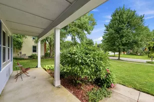 9233 Meadow Dr, Maineville, OH 45039 - Photo 5